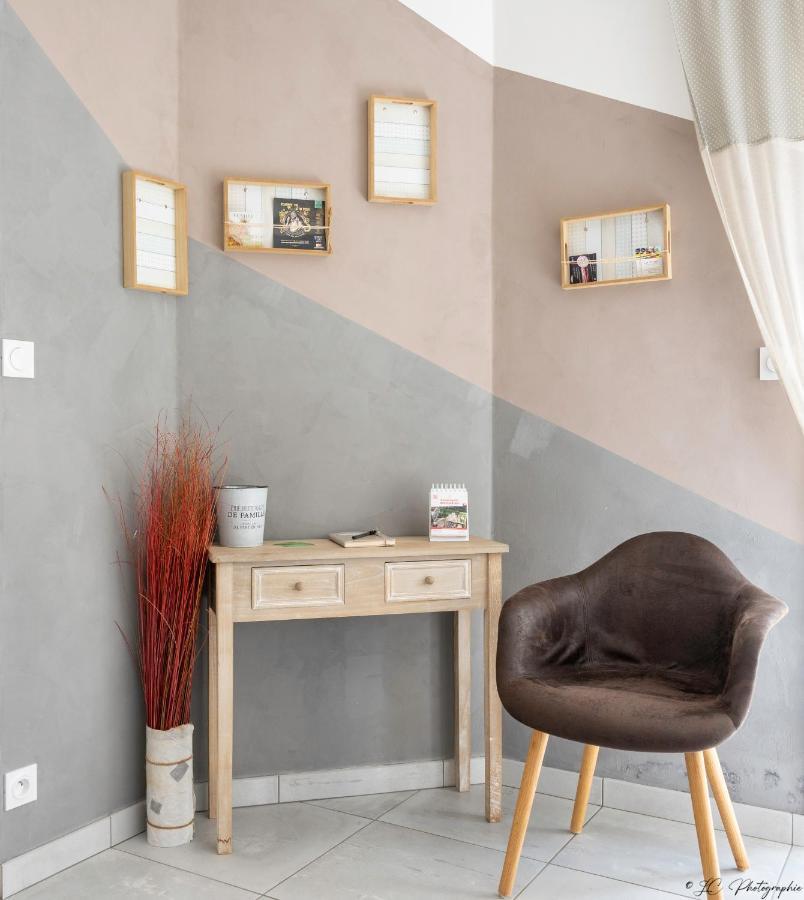 Gite "Le Mesminois" Etablissement Avec Espace Bien-Etre Et Sauna Saint-Mesmin  ภายนอก รูปภาพ